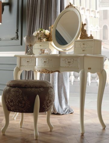 Туалетный столик 500